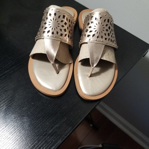 Sofft - Picture 2 of 5